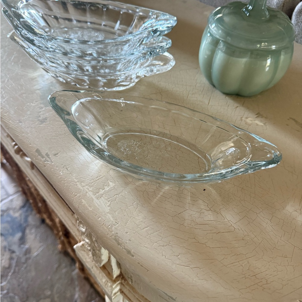 glass Serving Dishes Antique Banana Boats for beautiful Banana splits 4 total